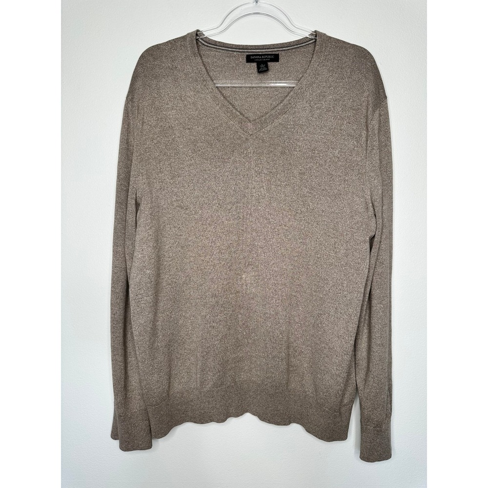 Banana Republic V-Neck Sweater Size L Tan Silk Cashmere Luxury Blend Preppy
